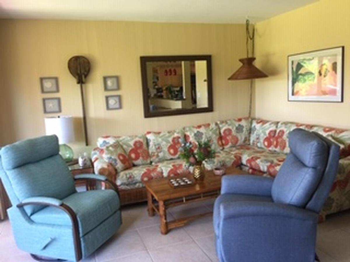 9B Ekahi Village-Studio Bath, Garden View - 1 Minute Stroll To Beach! 维雷亚 外观 照片