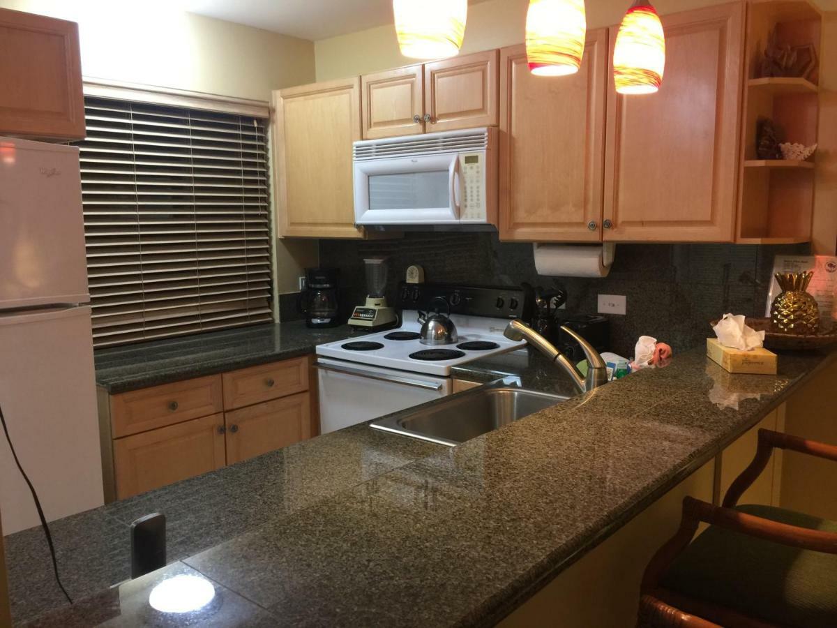 9B Ekahi Village-Studio Bath, Garden View - 1 Minute Stroll To Beach! 维雷亚 外观 照片