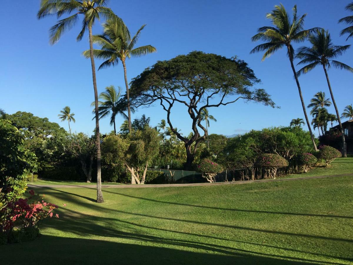 9B Ekahi Village-Studio Bath, Garden View - 1 Minute Stroll To Beach! 维雷亚 外观 照片
